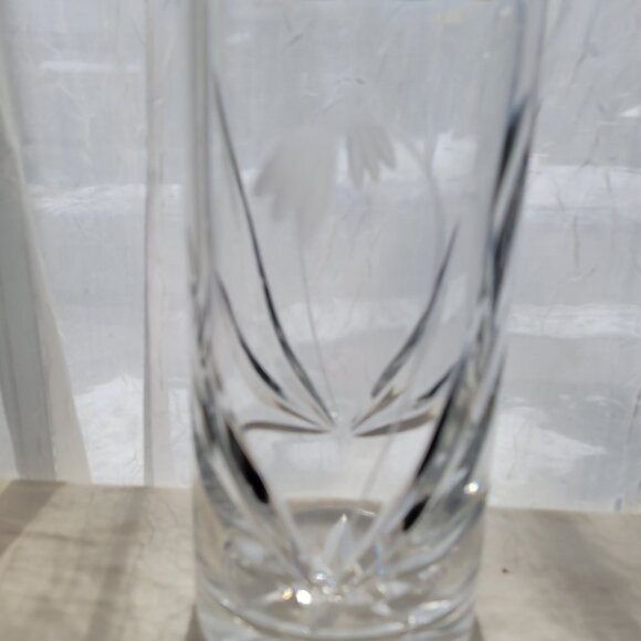 Stunning Vintage Cut Crystal Decanter With Stopper & Floral Etching - Picture 3 of 6